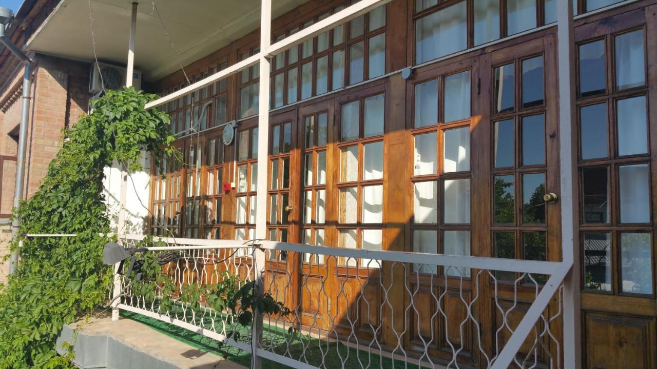 Gulnara Guesthouse Tașkent Exterior foto
